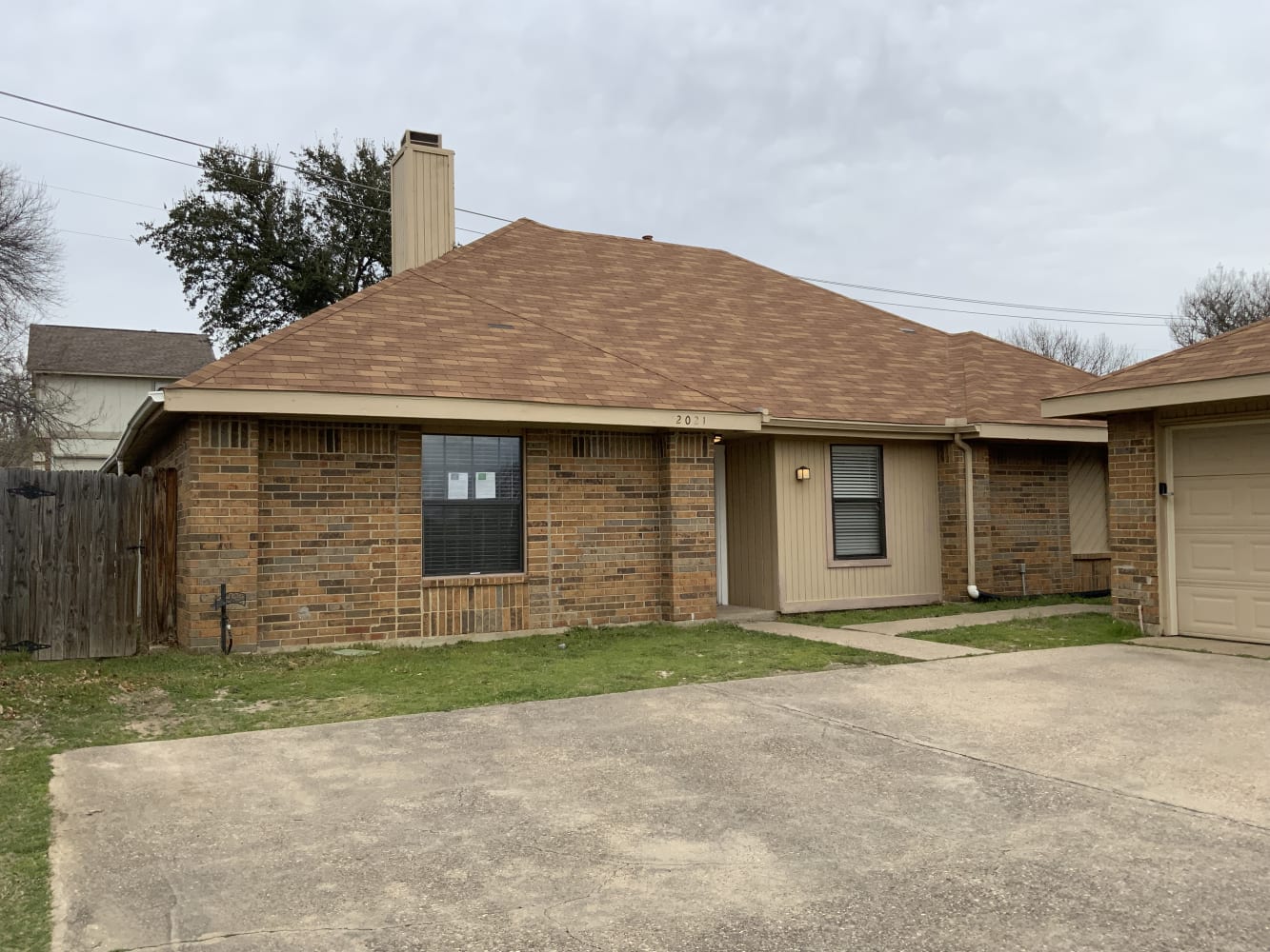 Front of 2021 Sancerre Ln, Carrollton, TX