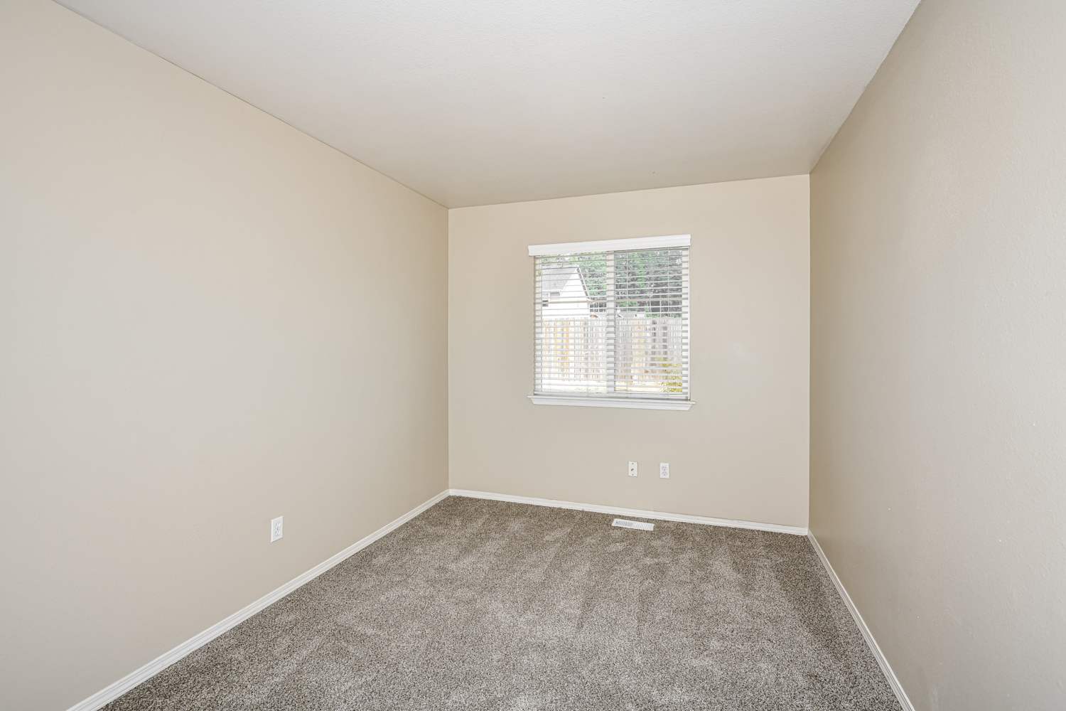 20213 13th Avenue Ct E, Spanaway photo 12