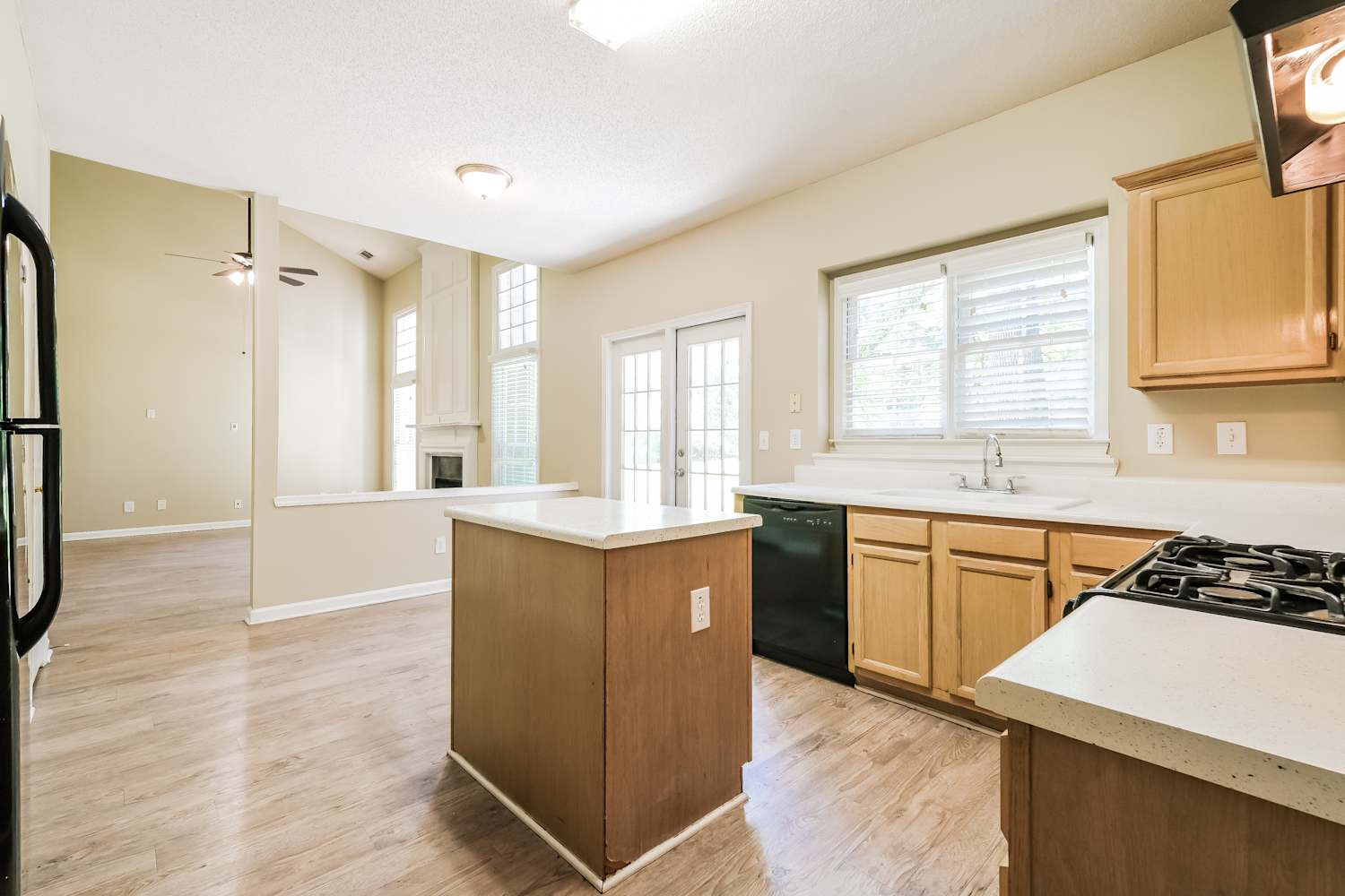 2025 Eagle Nest Blf, Lawrenceville photo 9