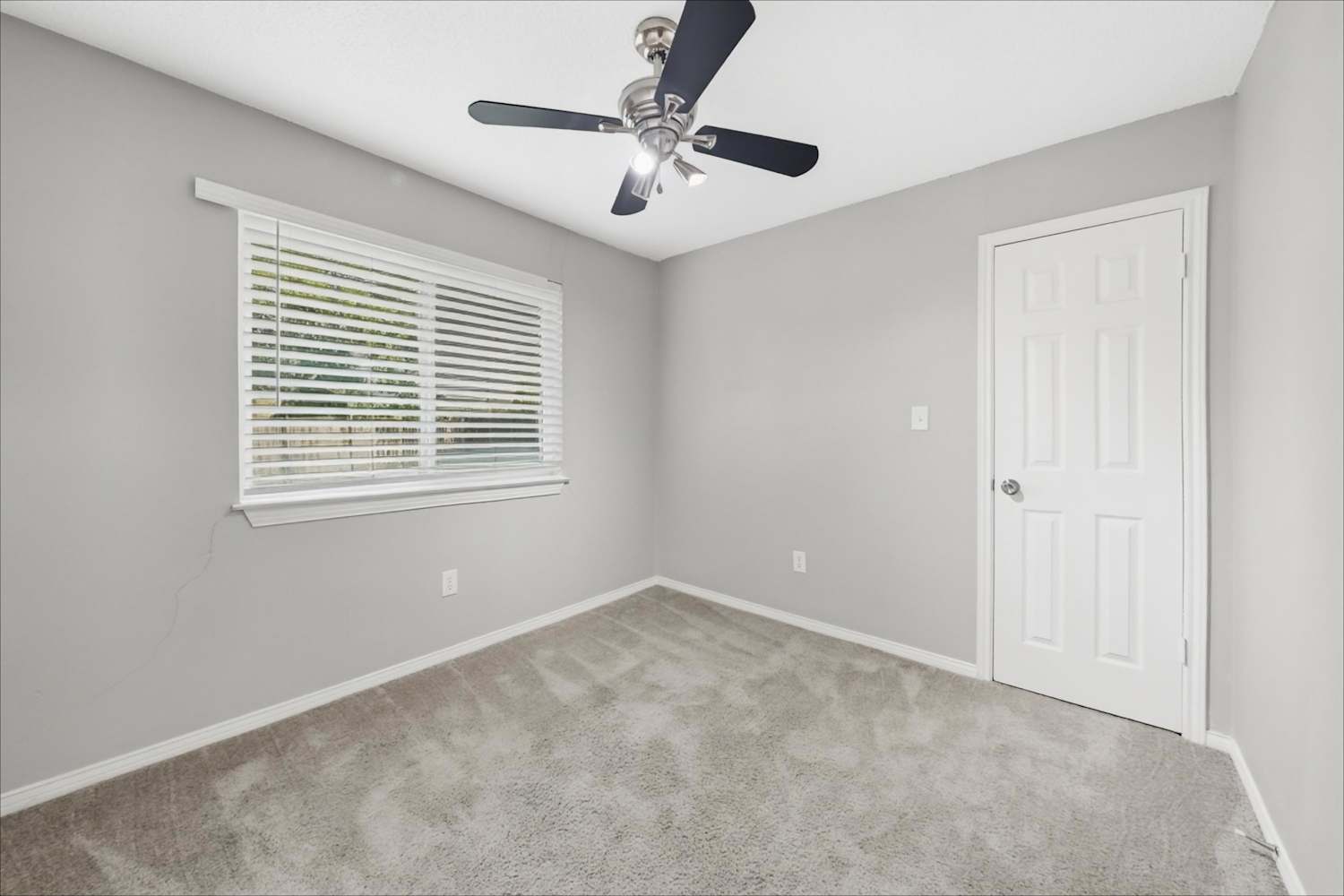 203 Bowie, Forney photo 16