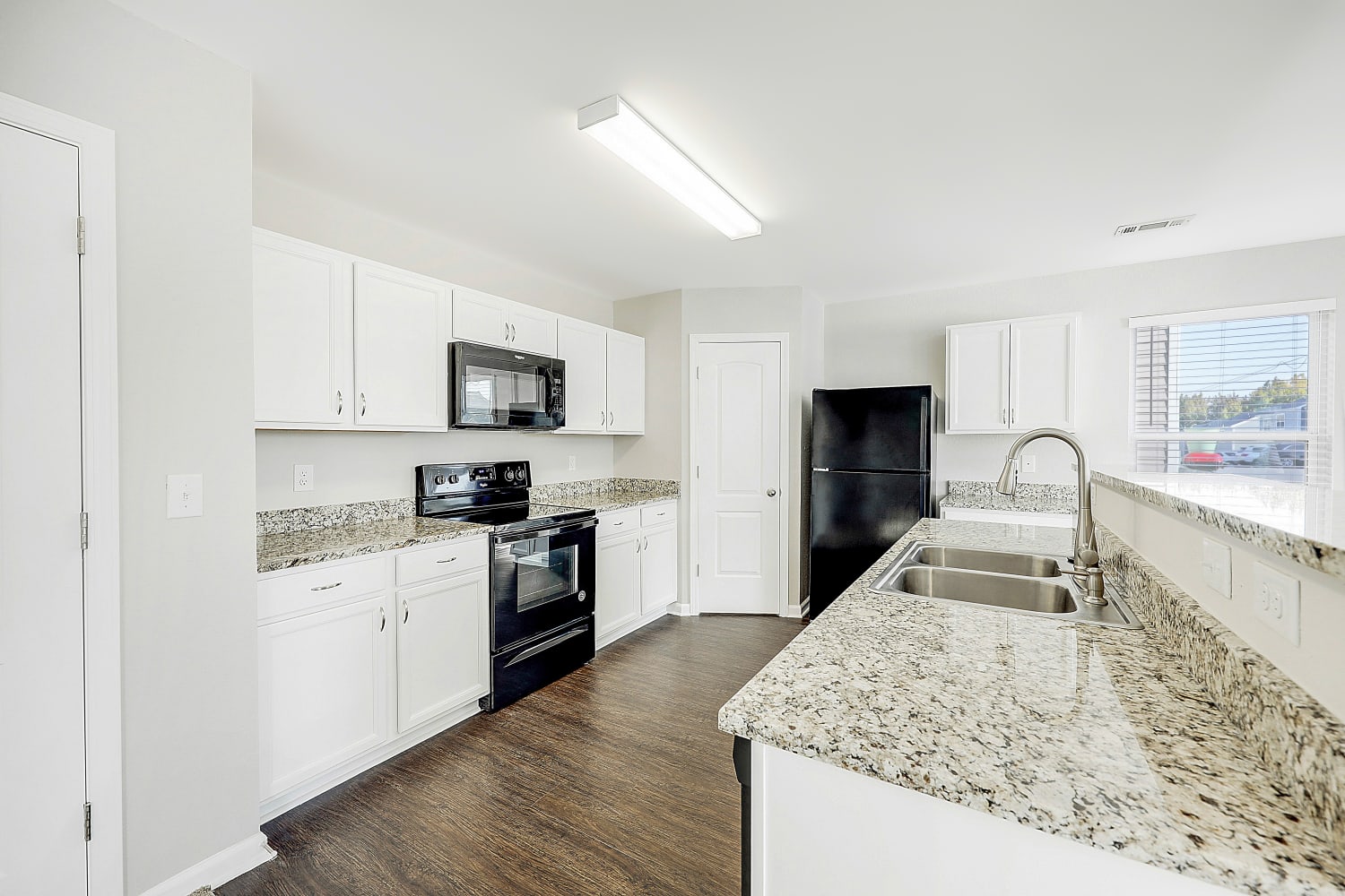 203 Kirkside Dr, La Vergne photo 8
