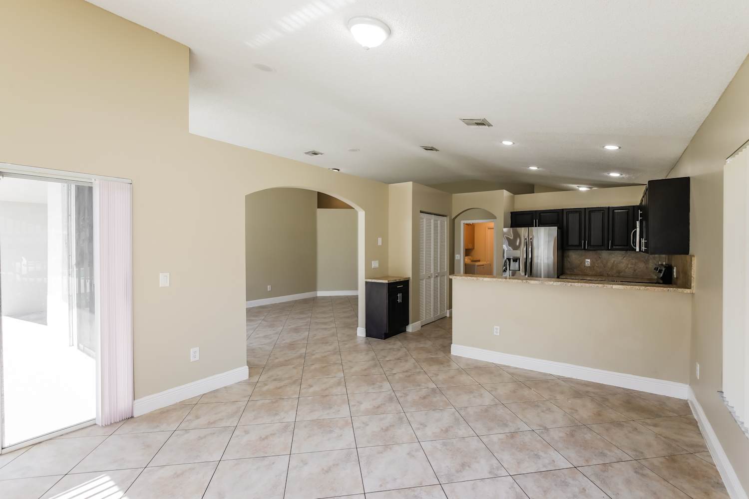 2033 NW 178th Way, Pembroke Pines photo 7