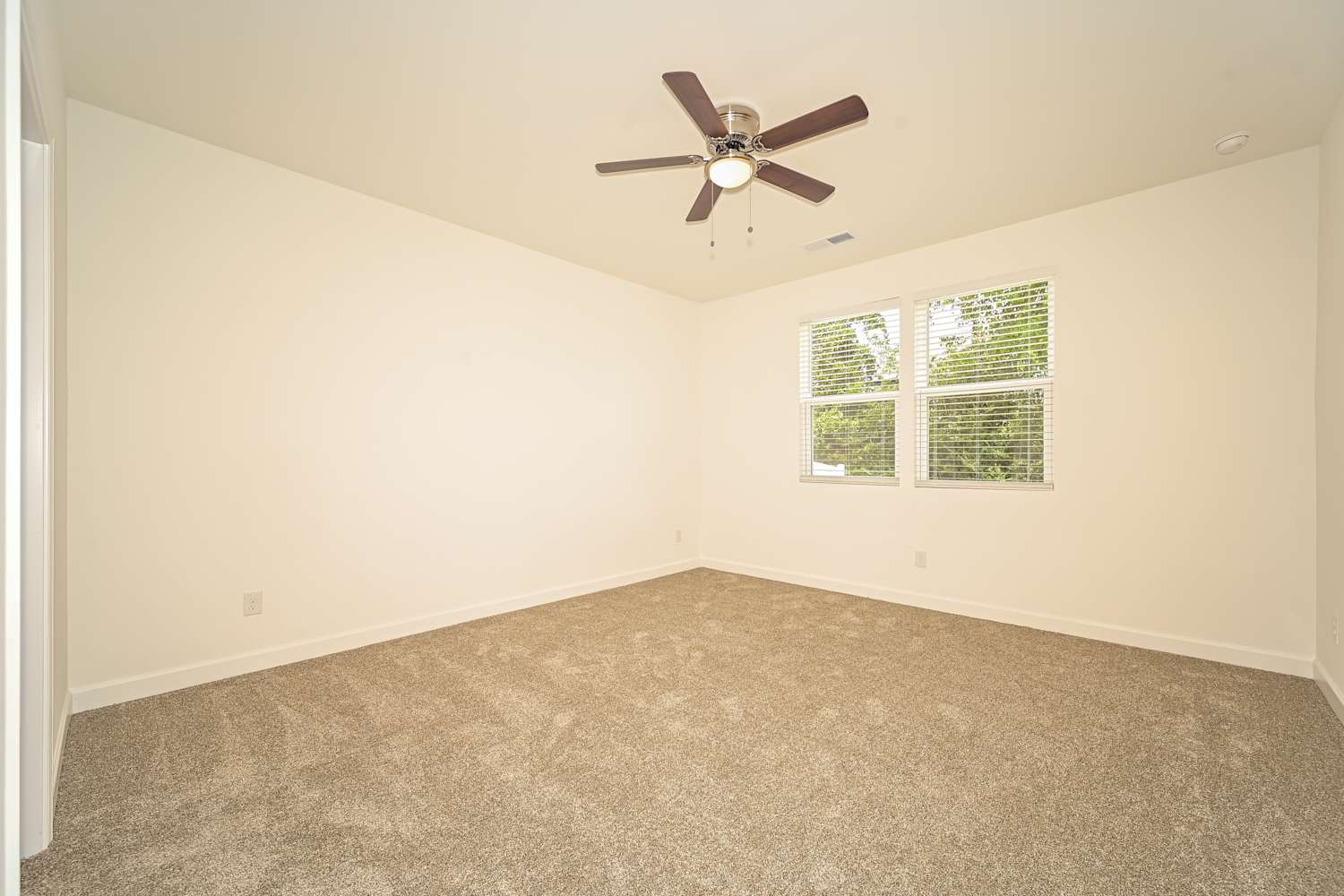 204 East Millbrook Dr, Spring Hill photo 9