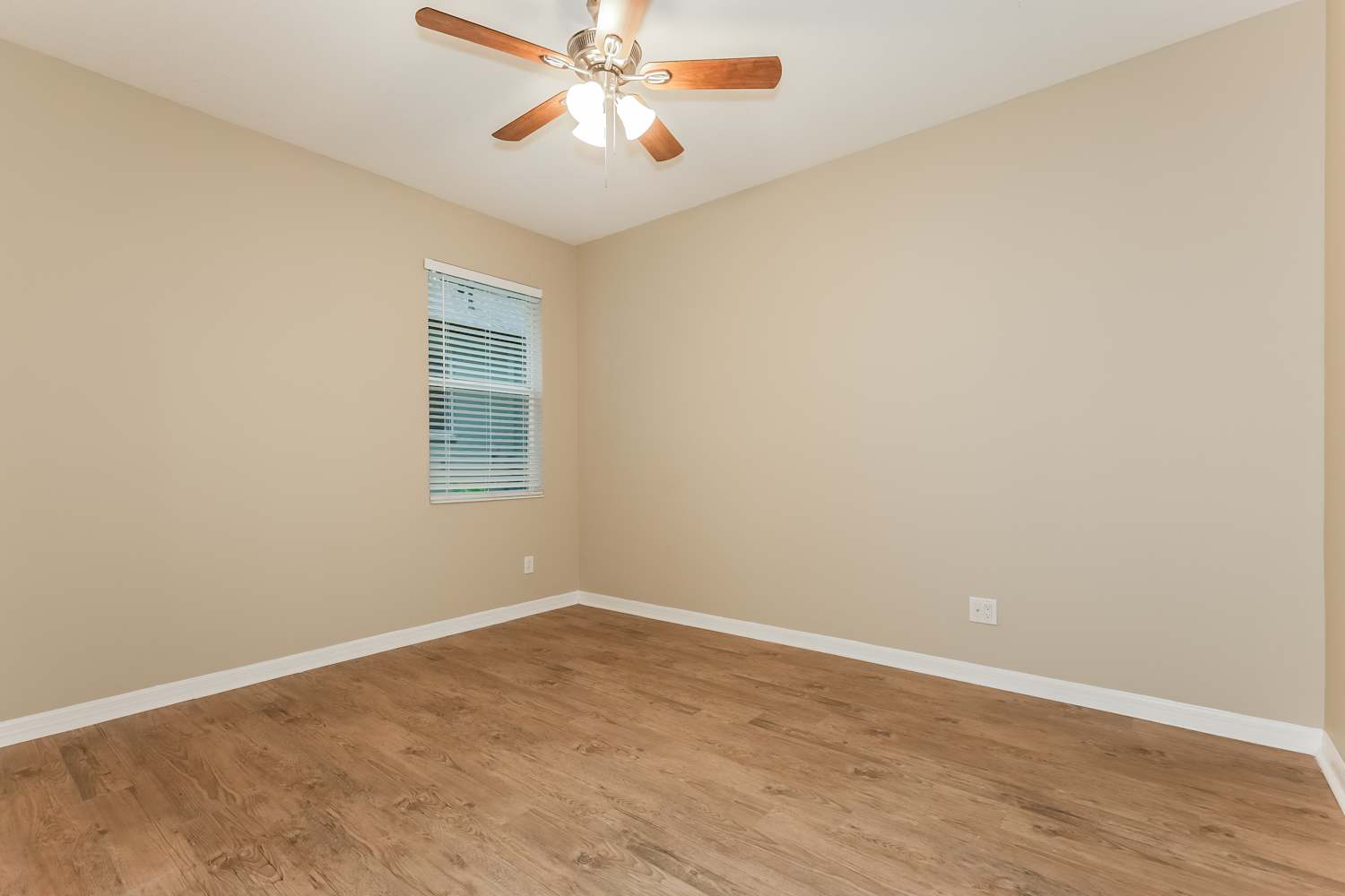 204 Ronja Ln, Valrico photo 14