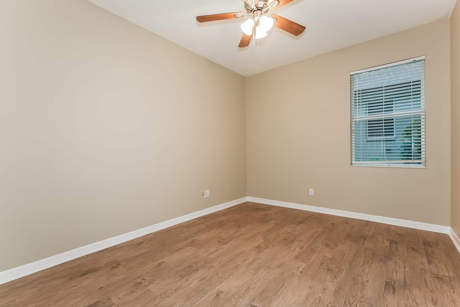 204 Ronja Ln, Valrico photo 13