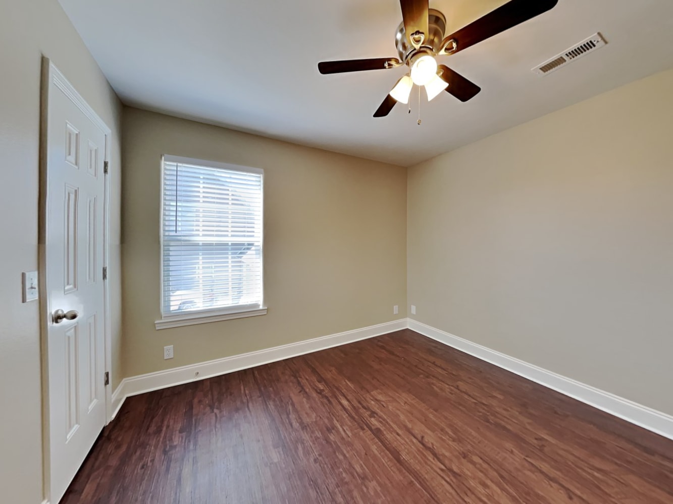 204 Tarrington Dr, Statesville photo 12