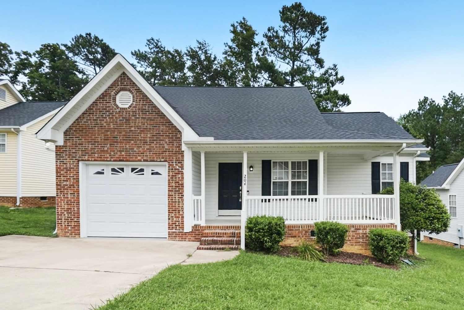 204 Zircon Ln, Knightdale photo 1