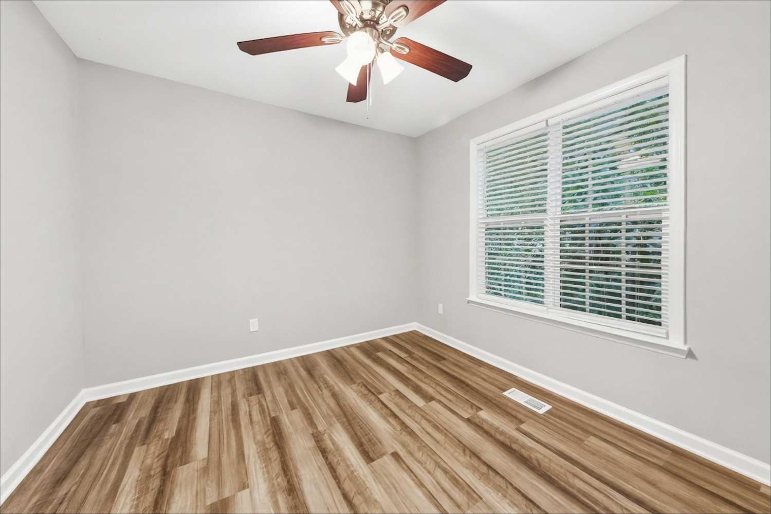 204 Zircon Ln, Knightdale photo 15