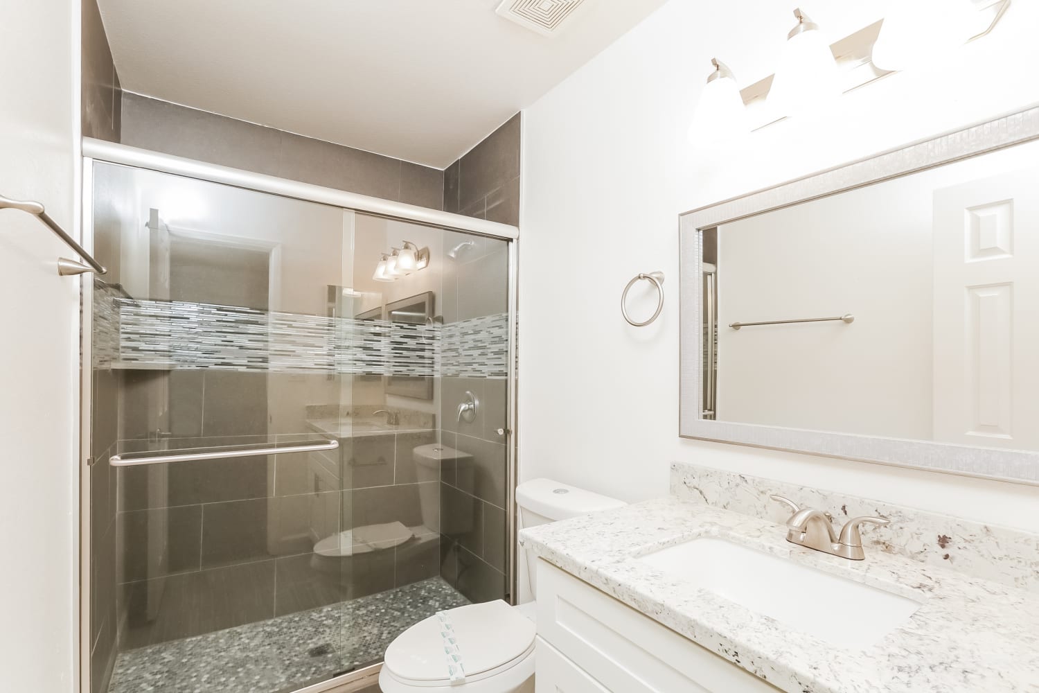 2047 E Cornell Dr, Tempe photo 17
