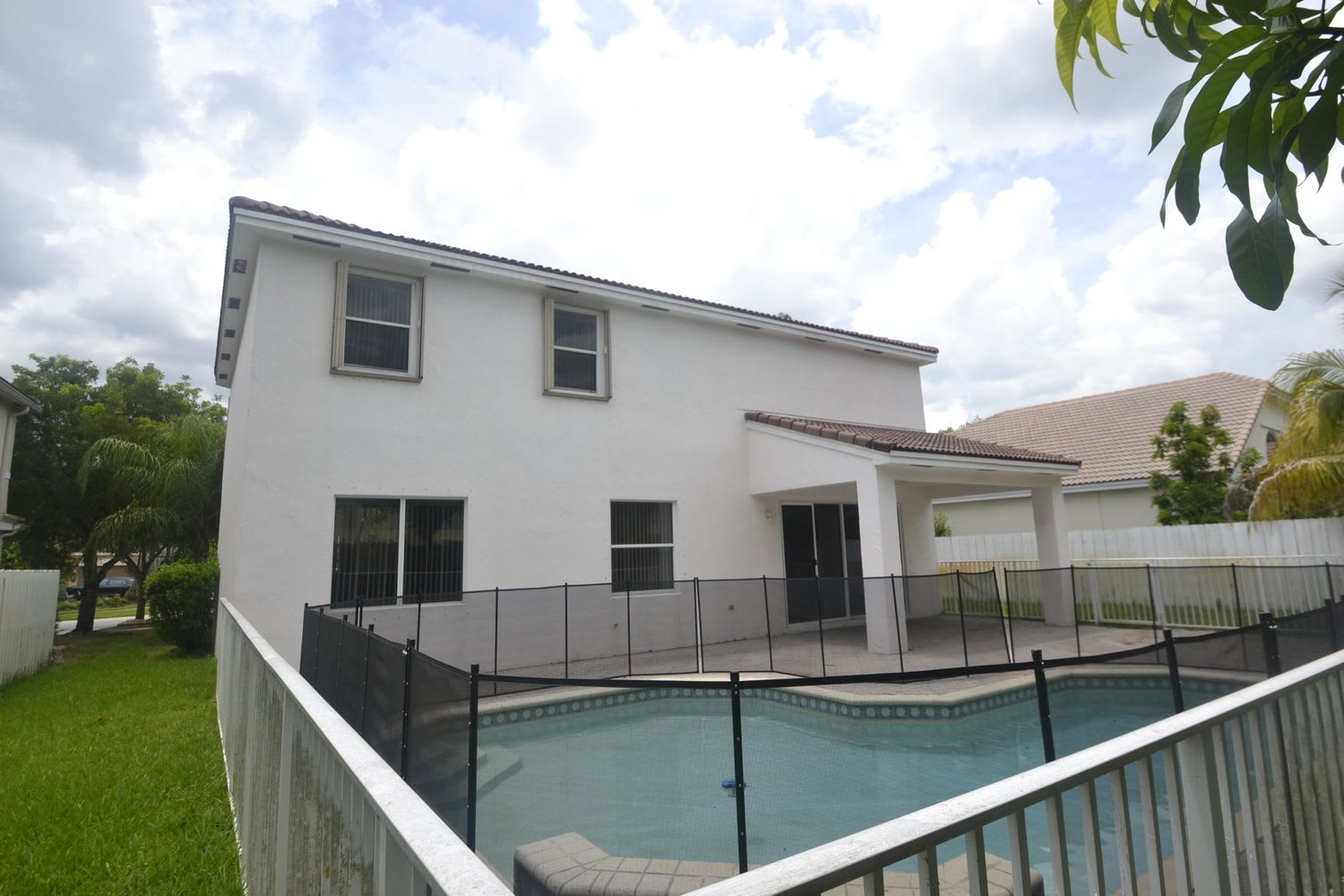 2048 SW 176th Ter, Miramar photo 11