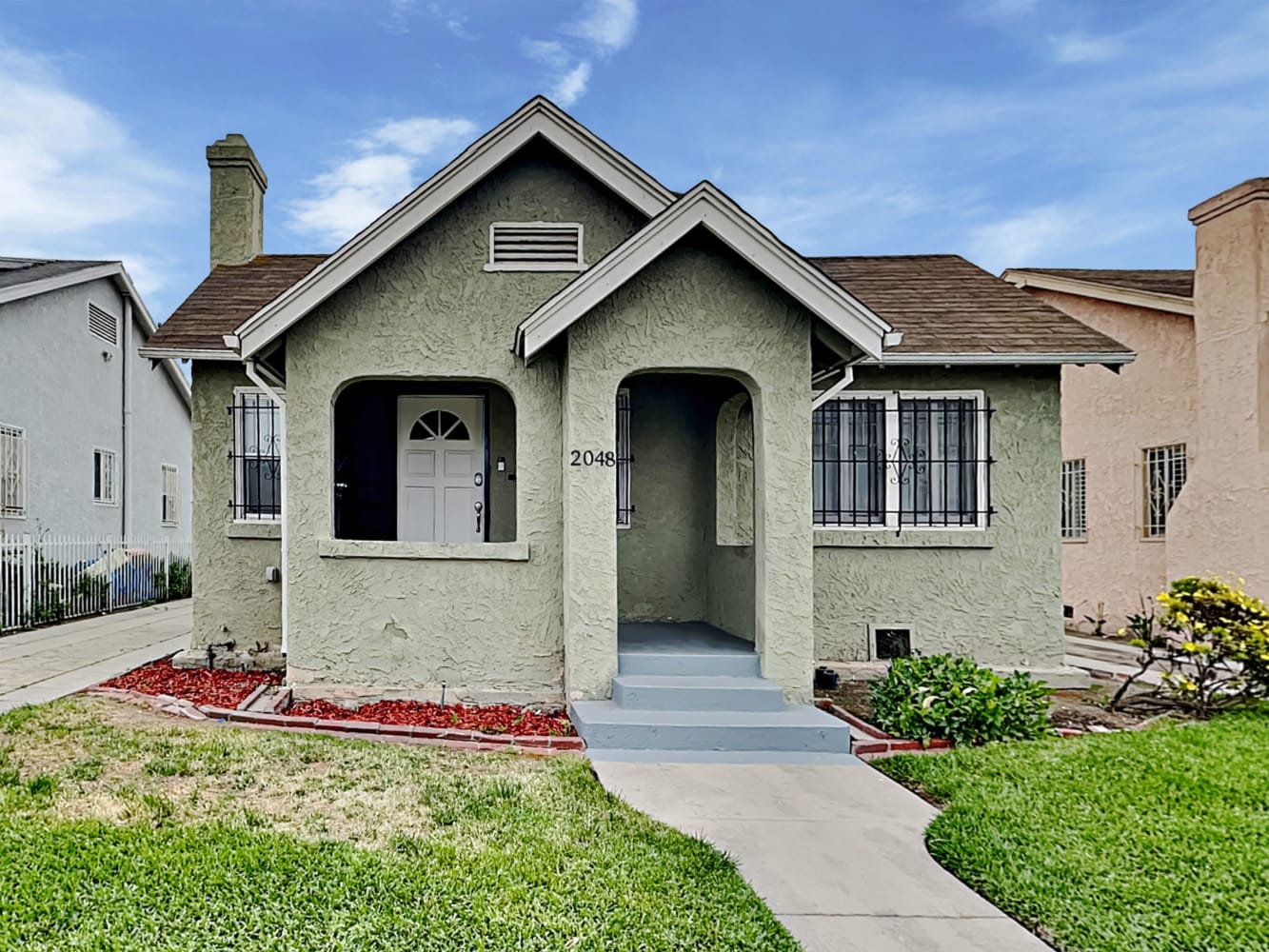 Front of 2048 W 65th Pl, Los Angeles, CA