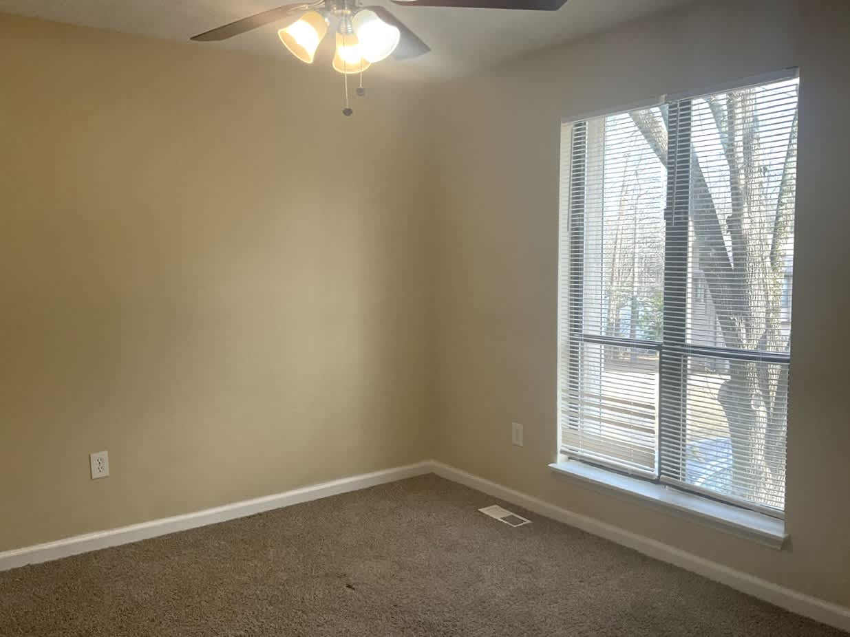 2055 Brookstone Ct, Lithia Springs photo 7