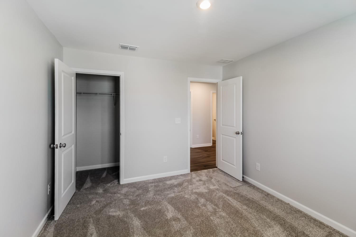2067 Blue Sky Ave, Covington photo 17