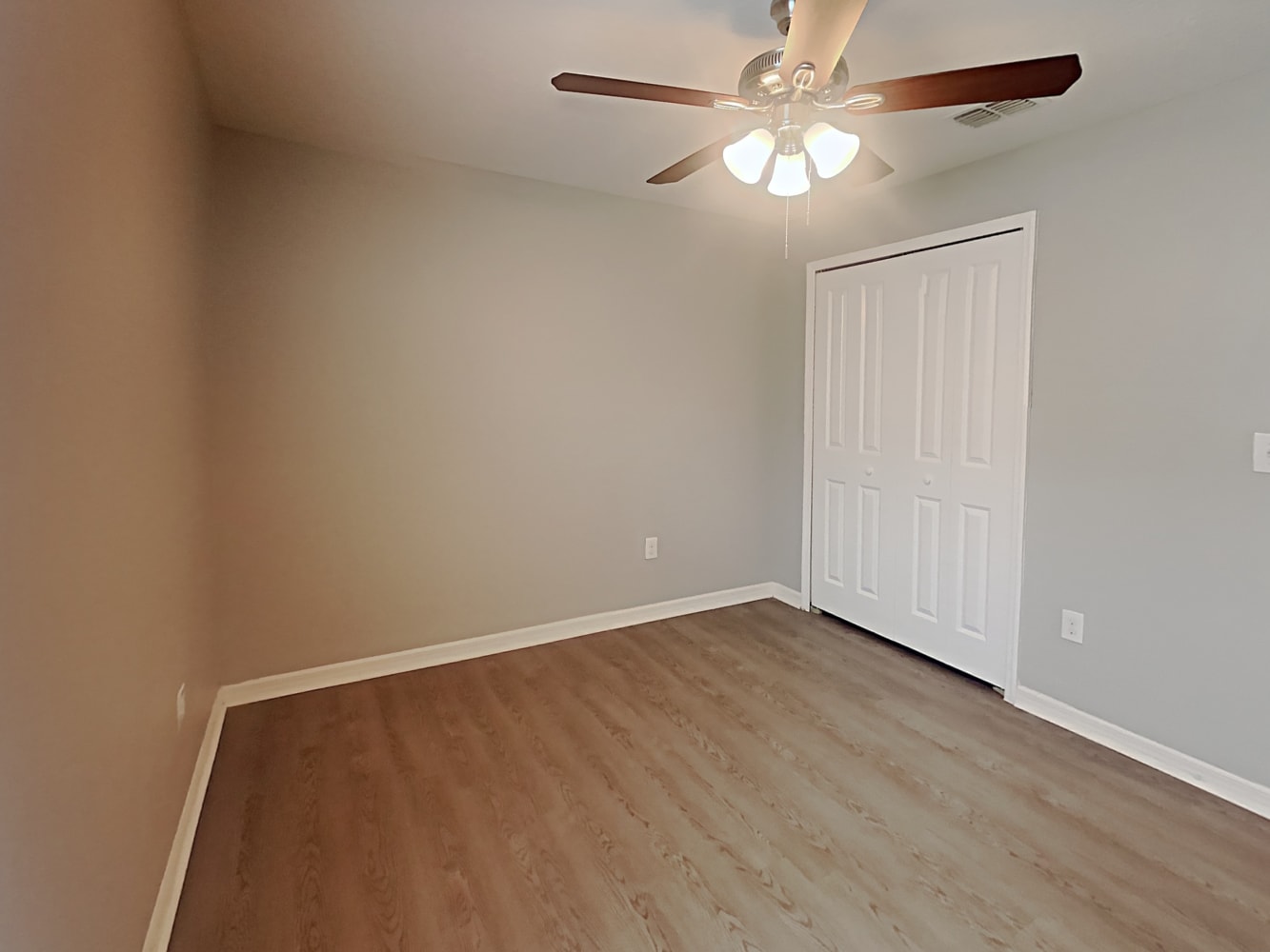 207 English Heritage Pl, Dover photo 10
