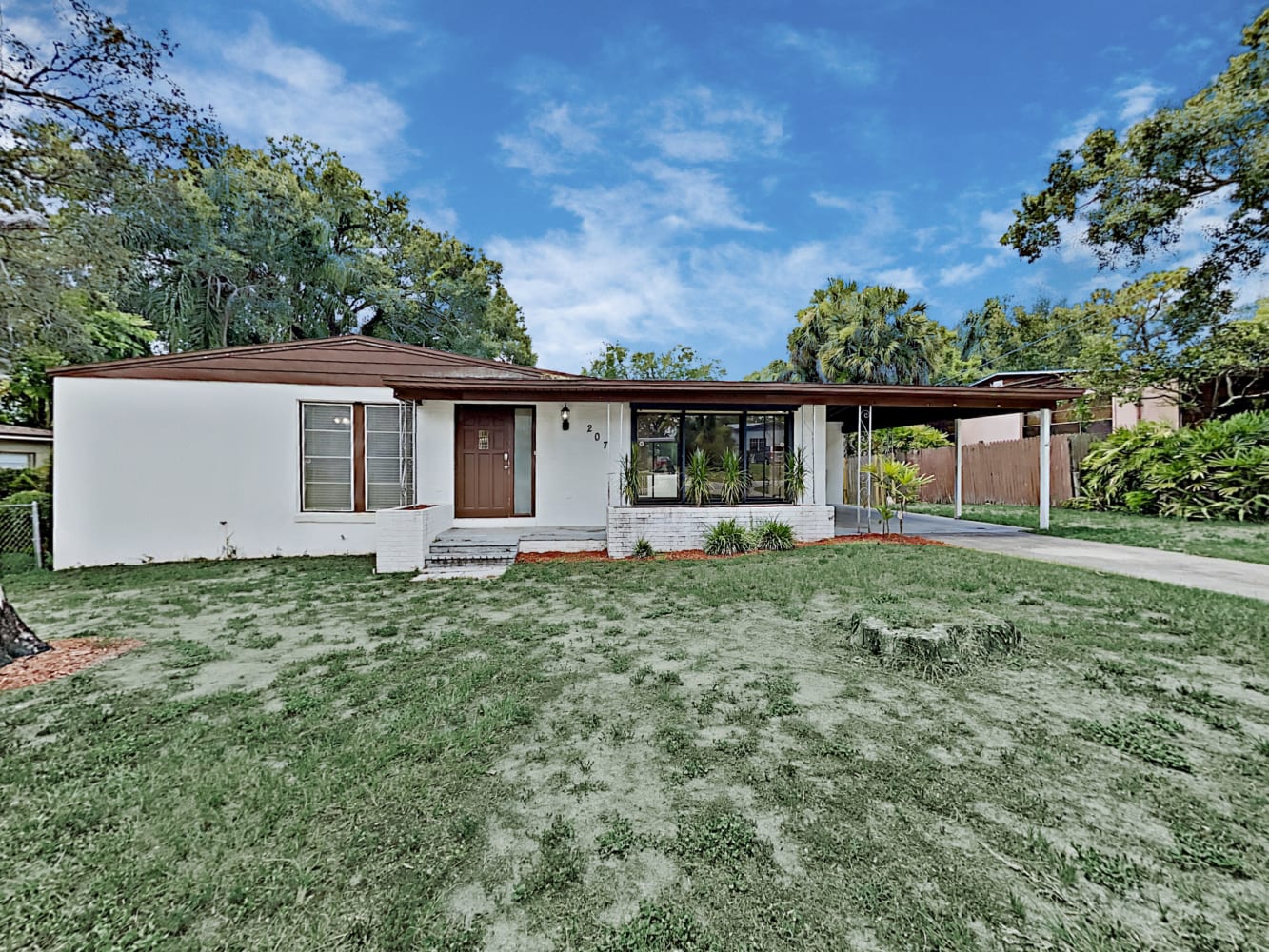 207 Redwood Ave, Temple Terrace photo 1