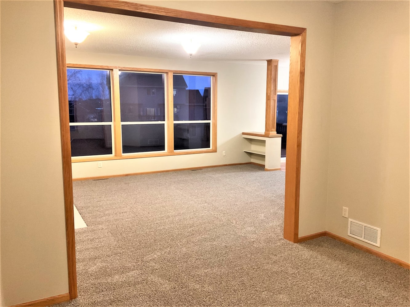 20720 Gemini Trl, Lakeville photo 12