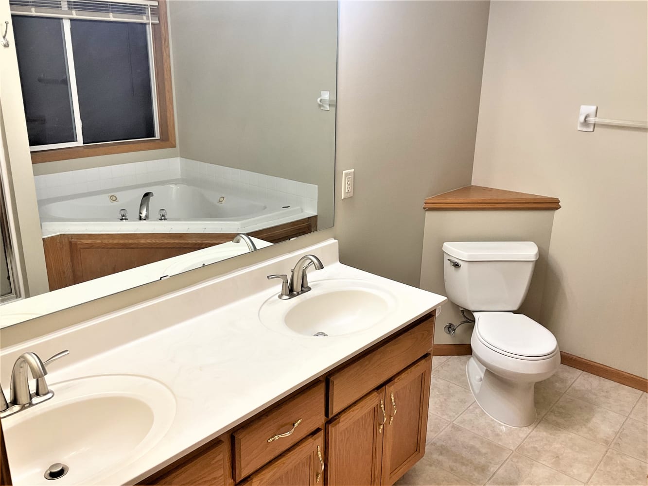 20720 Gemini Trl, Lakeville photo 24
