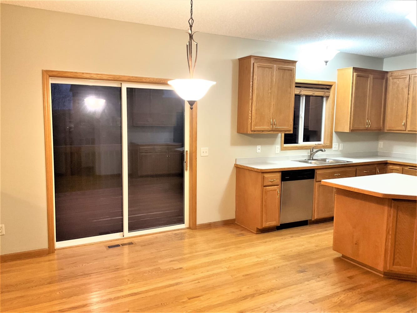 20720 Gemini Trl, Lakeville photo 11
