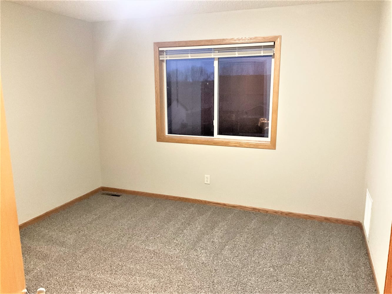 20720 Gemini Trl, Lakeville photo 21