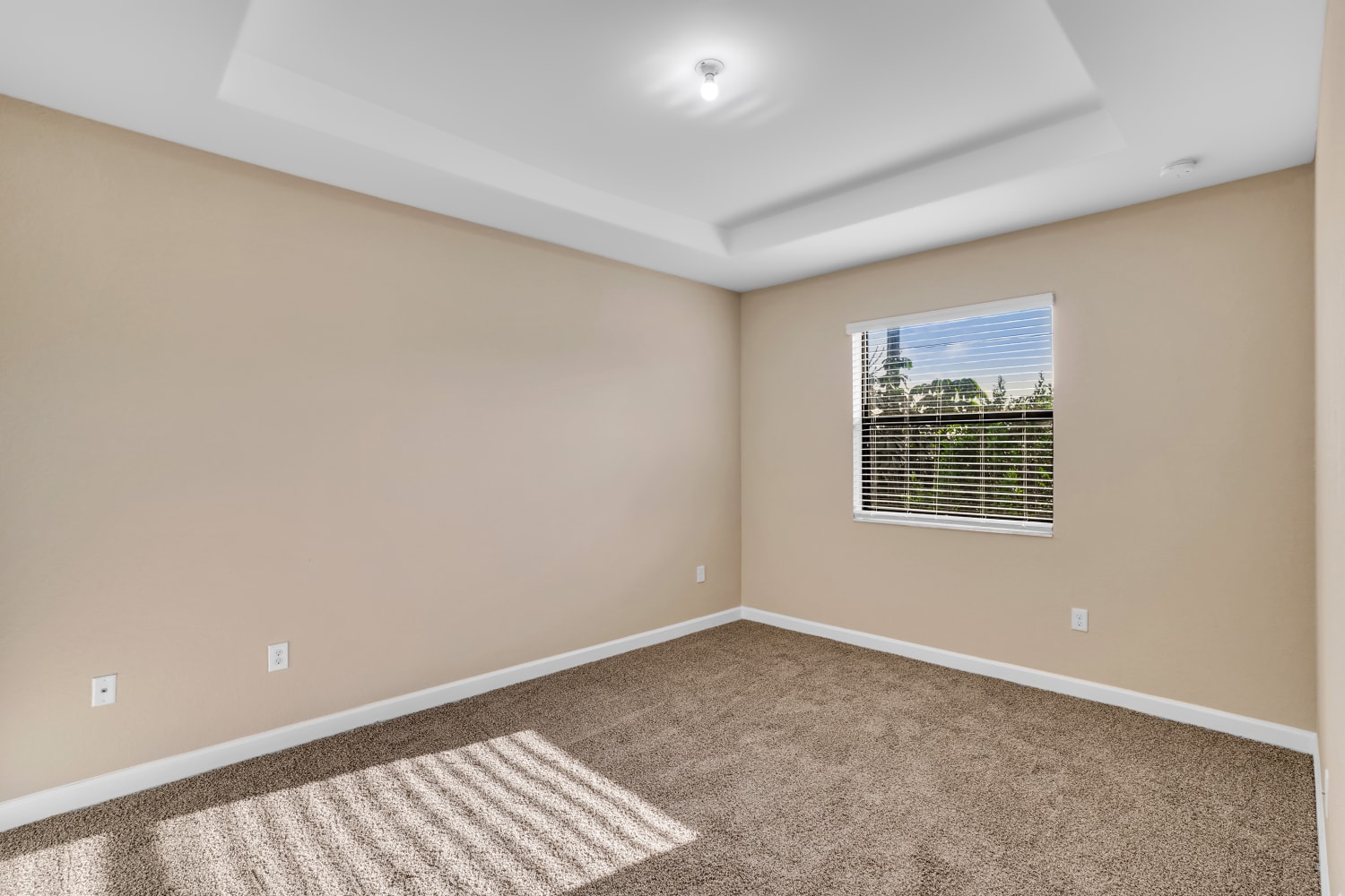 20772 Ne 2 Ct, Miami photo 13