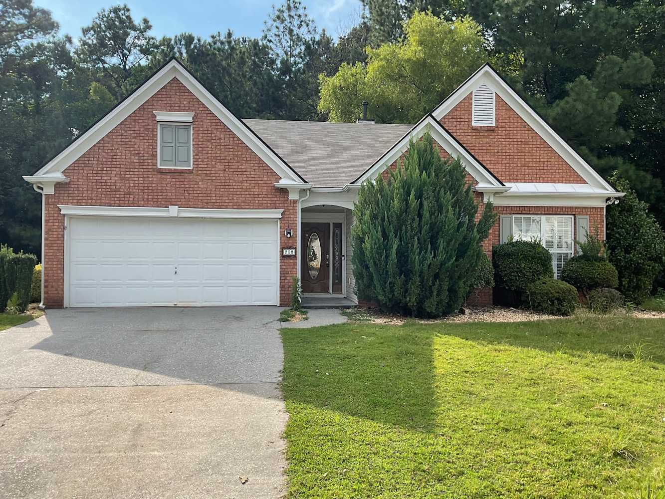 208 Whirlaway Cv, Woodstock photo 1