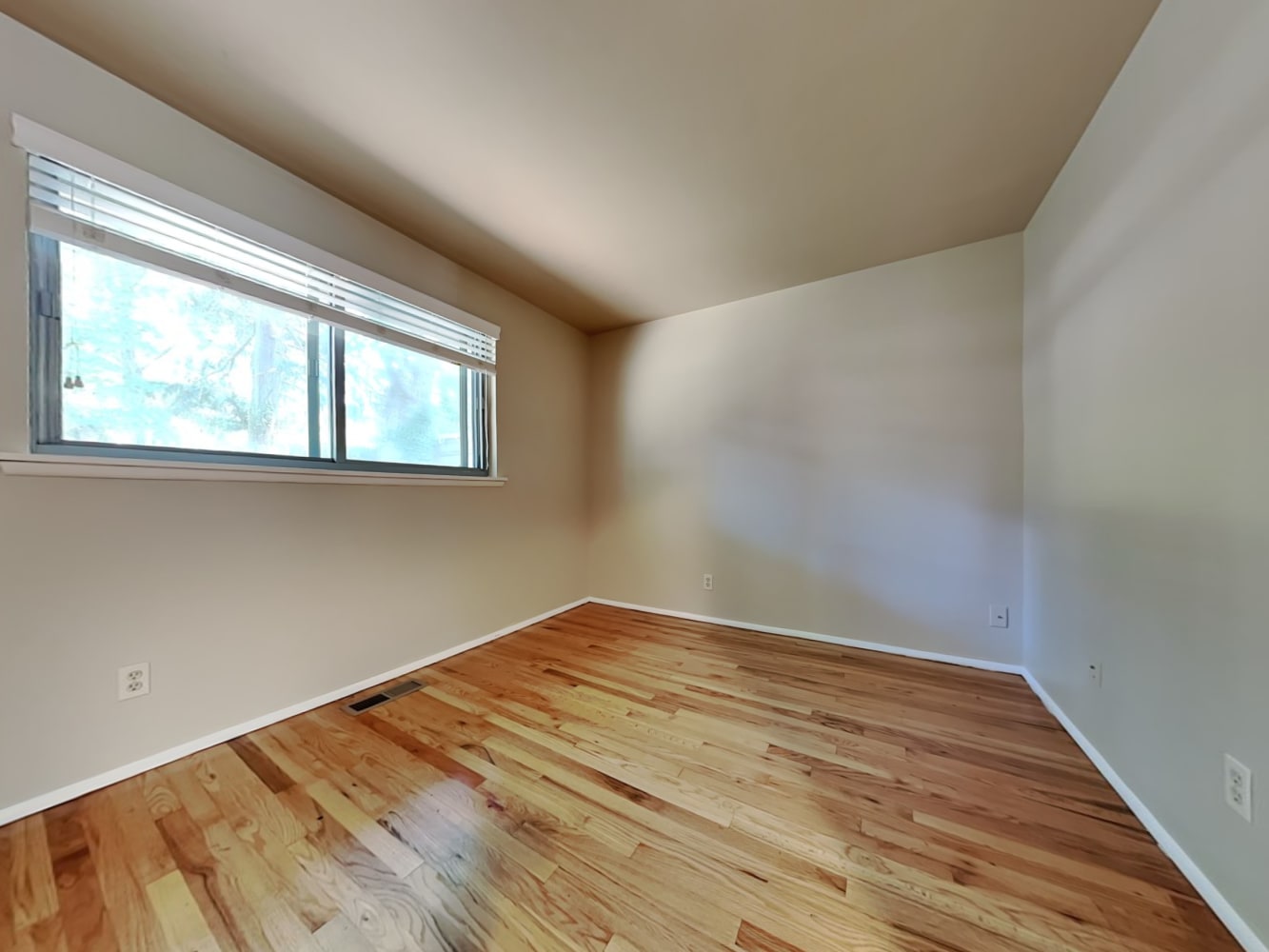20812 25th Ave S, Seatac photo 11