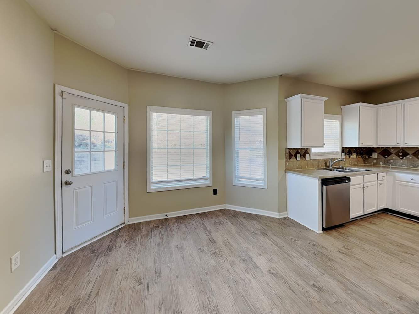2096 Somerset Pl SE, Atlanta photo 8