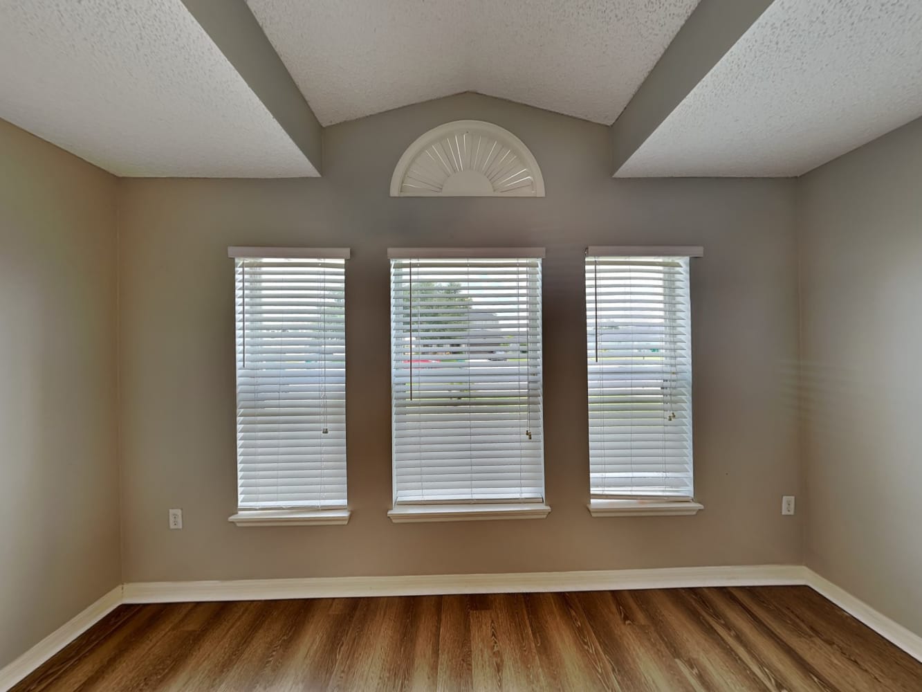 2100 Brookshire Cir, Melbourne photo 13