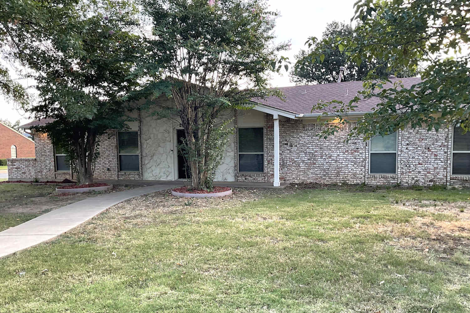 Front of 2101 Colonial, Denton, TX