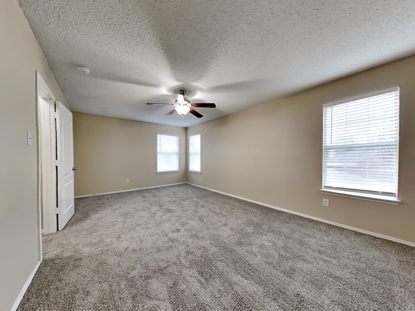 2104 Wagon Wheel Trl, Corinth photo 16