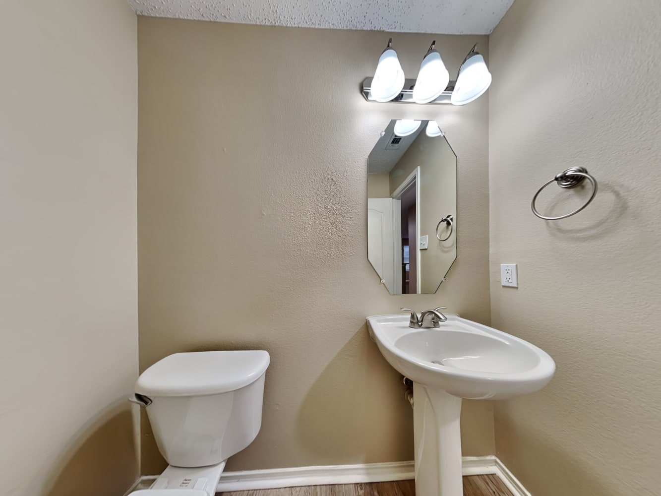 2104 Wagon Wheel Trl, Corinth photo 20