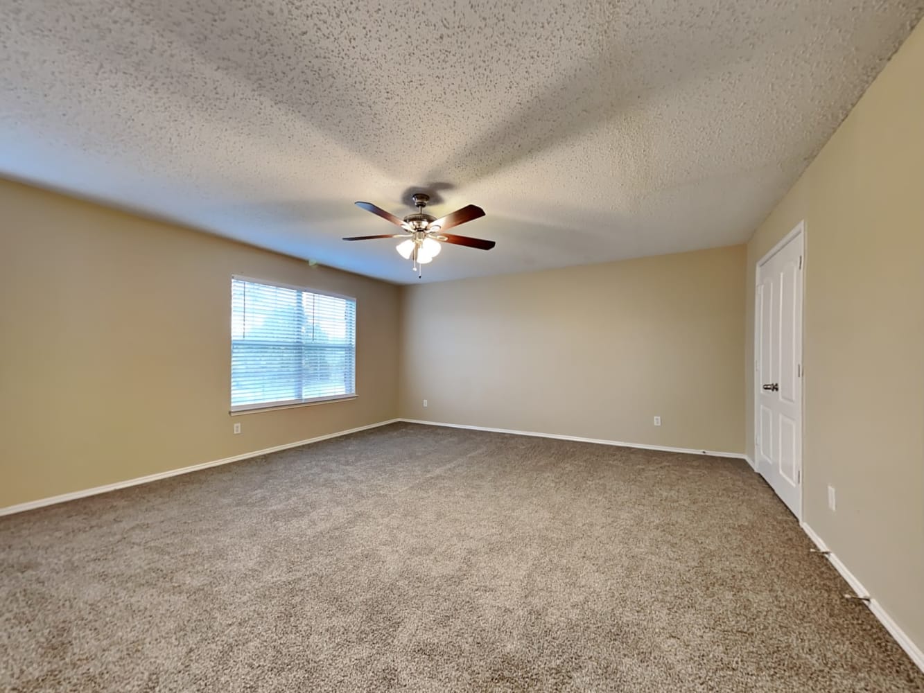 2104 Wagon Wheel Trl, Corinth photo 9