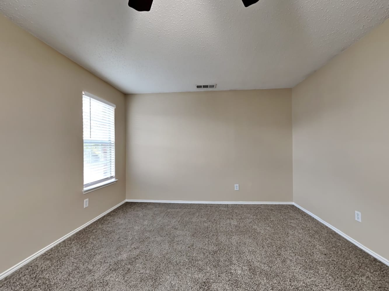 2104 Wagon Wheel Trl, Corinth photo 15