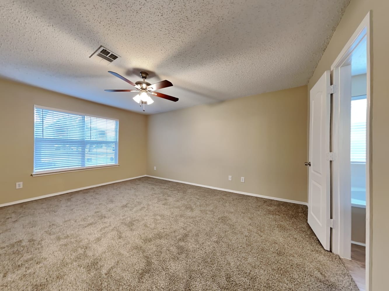 2104 Wagon Wheel Trl, Corinth photo 17