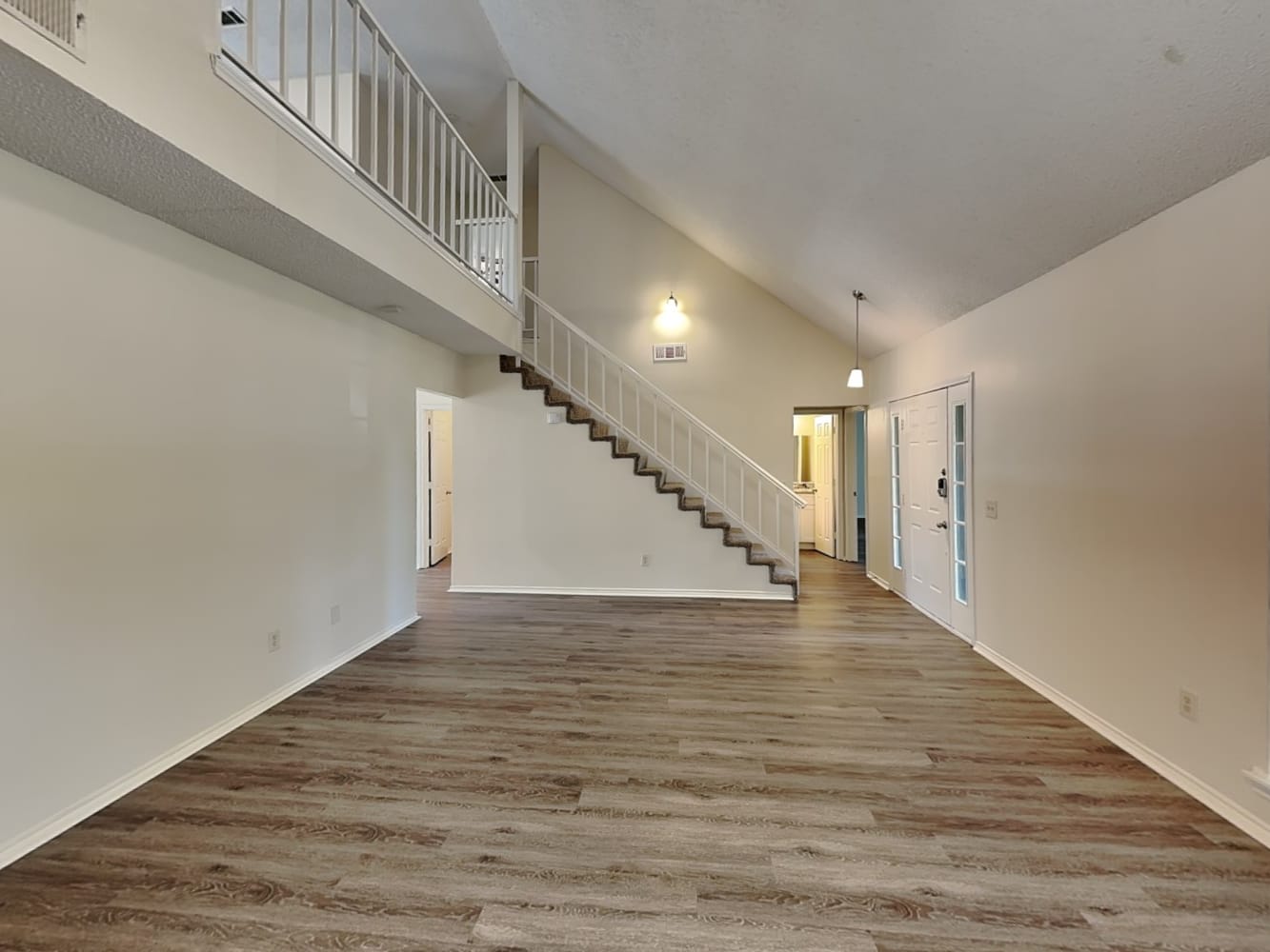 2107 Stonegate Dr, Carrollton photo 4