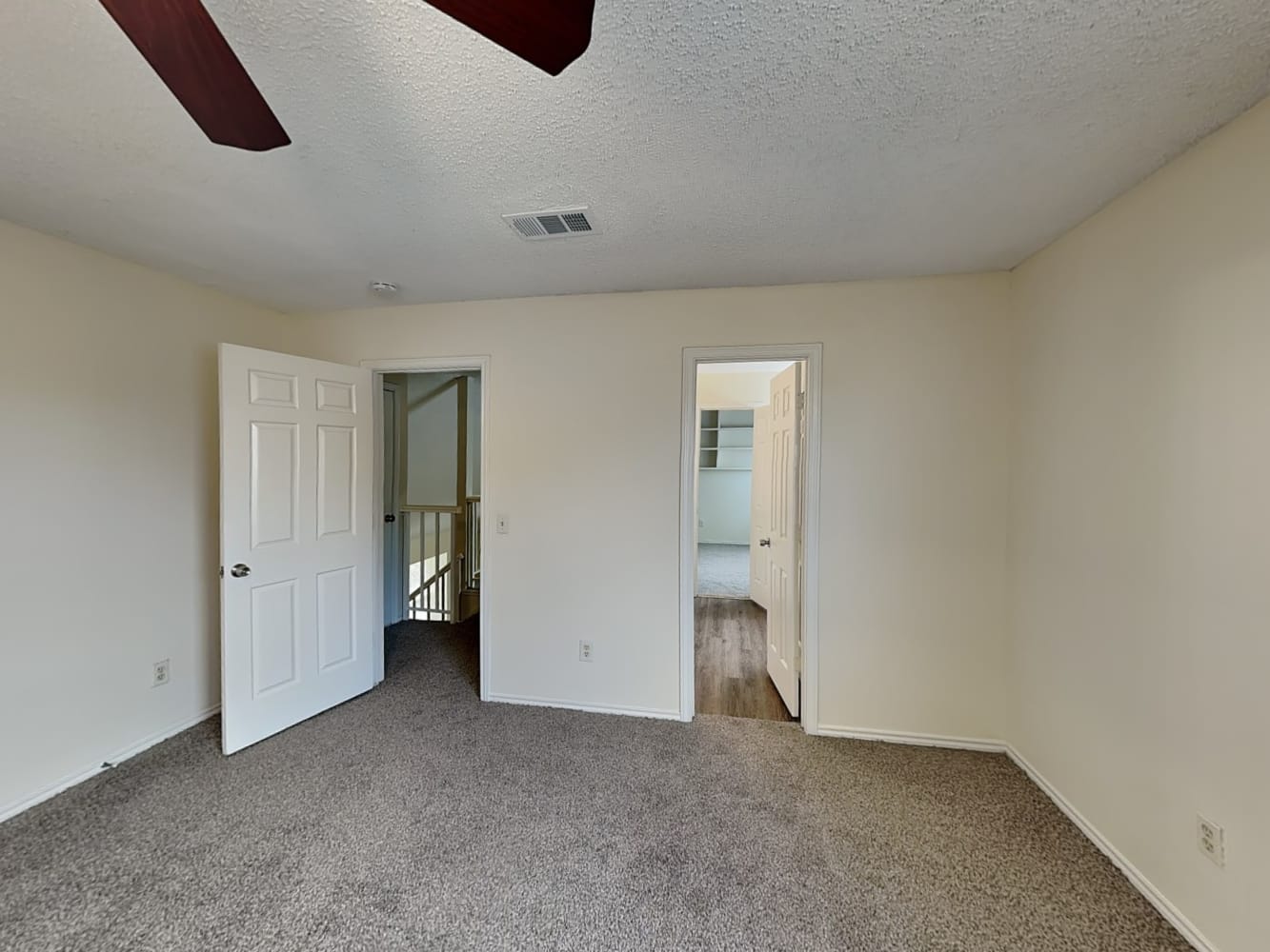 2107 Stonegate Dr, Carrollton photo 13