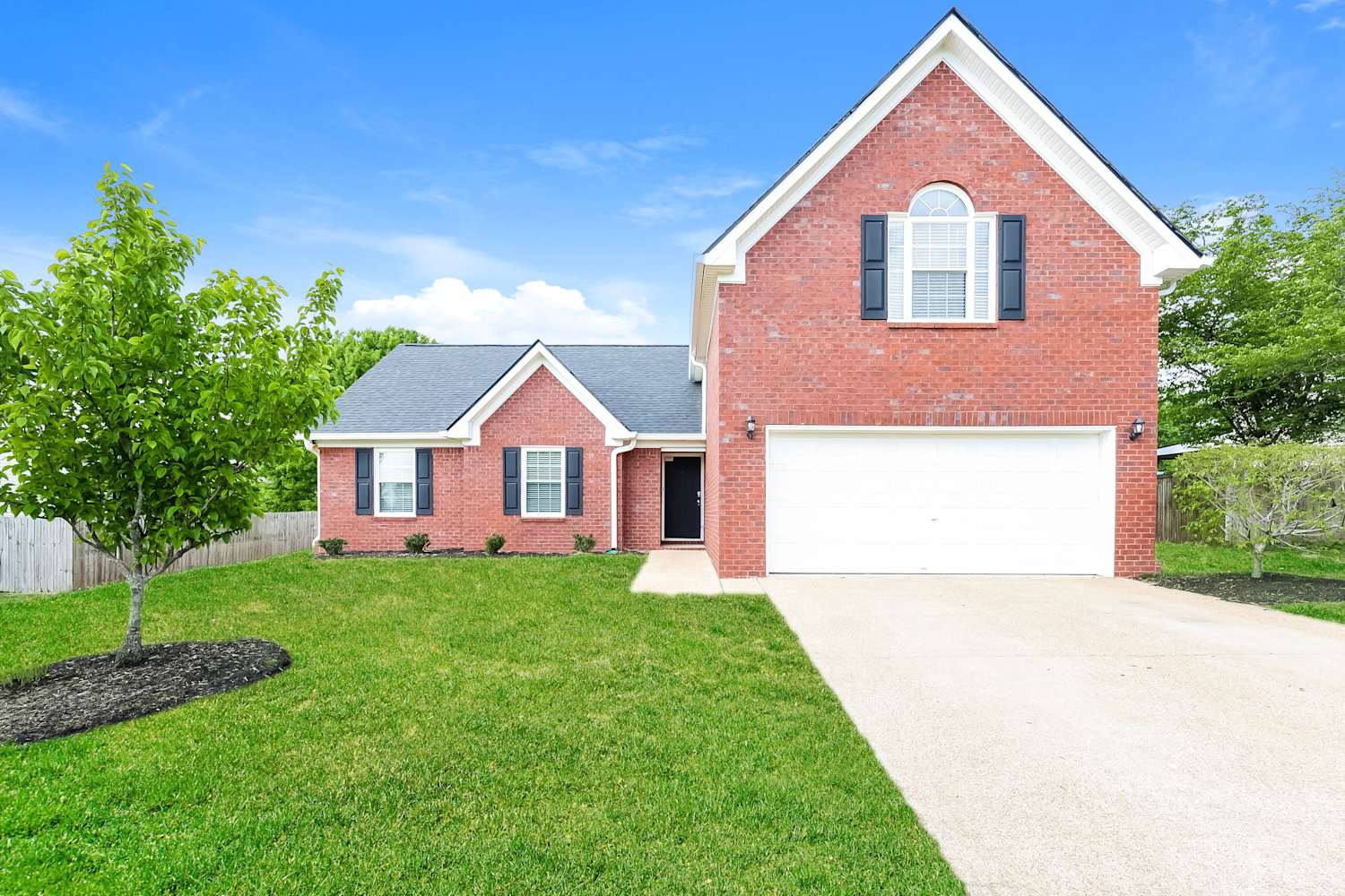 2108 Long Meadow Dr, Spring Hill photo 1