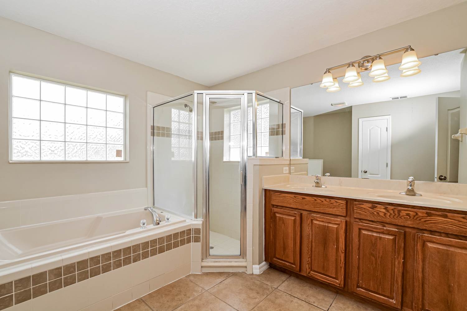 211 Compass Rose Dr, Groveland photo 10