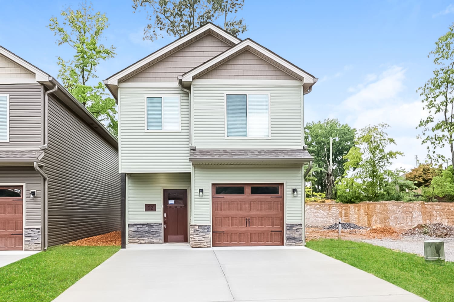 Front of 211 Golf Club Ln #2, Springfield, TN