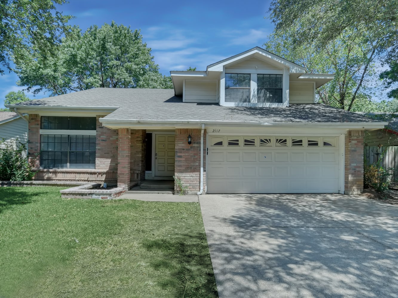 2117 Belmont Park Dr, Arlington photo 1