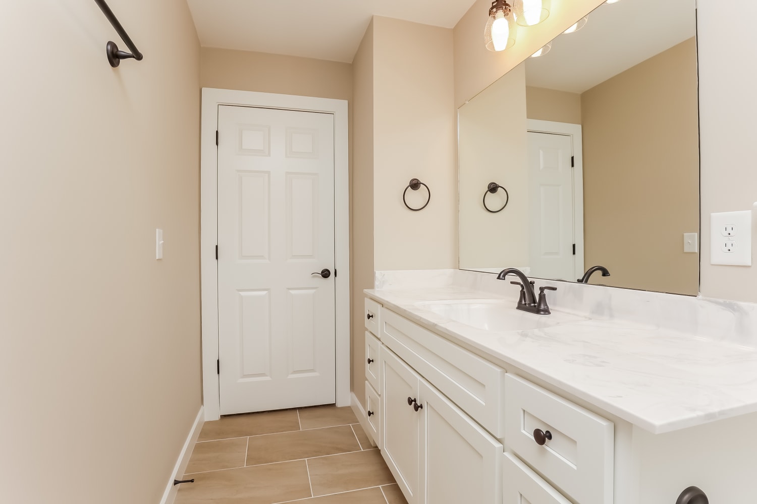 212 Emmett Dr, White House photo 12