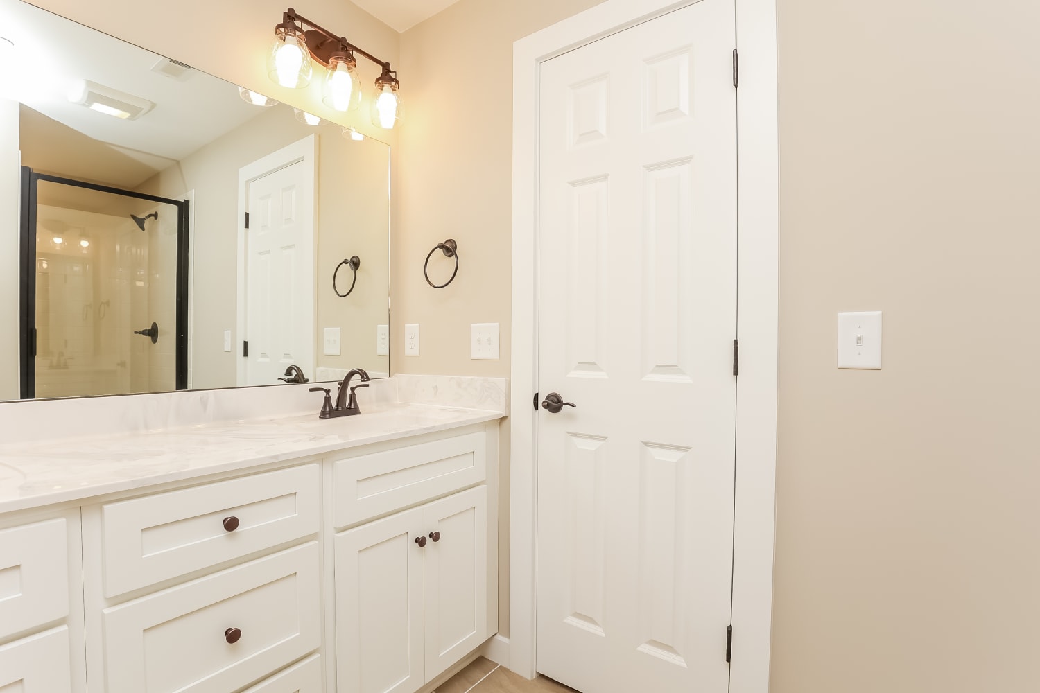 212 Emmett Dr, White House photo 13