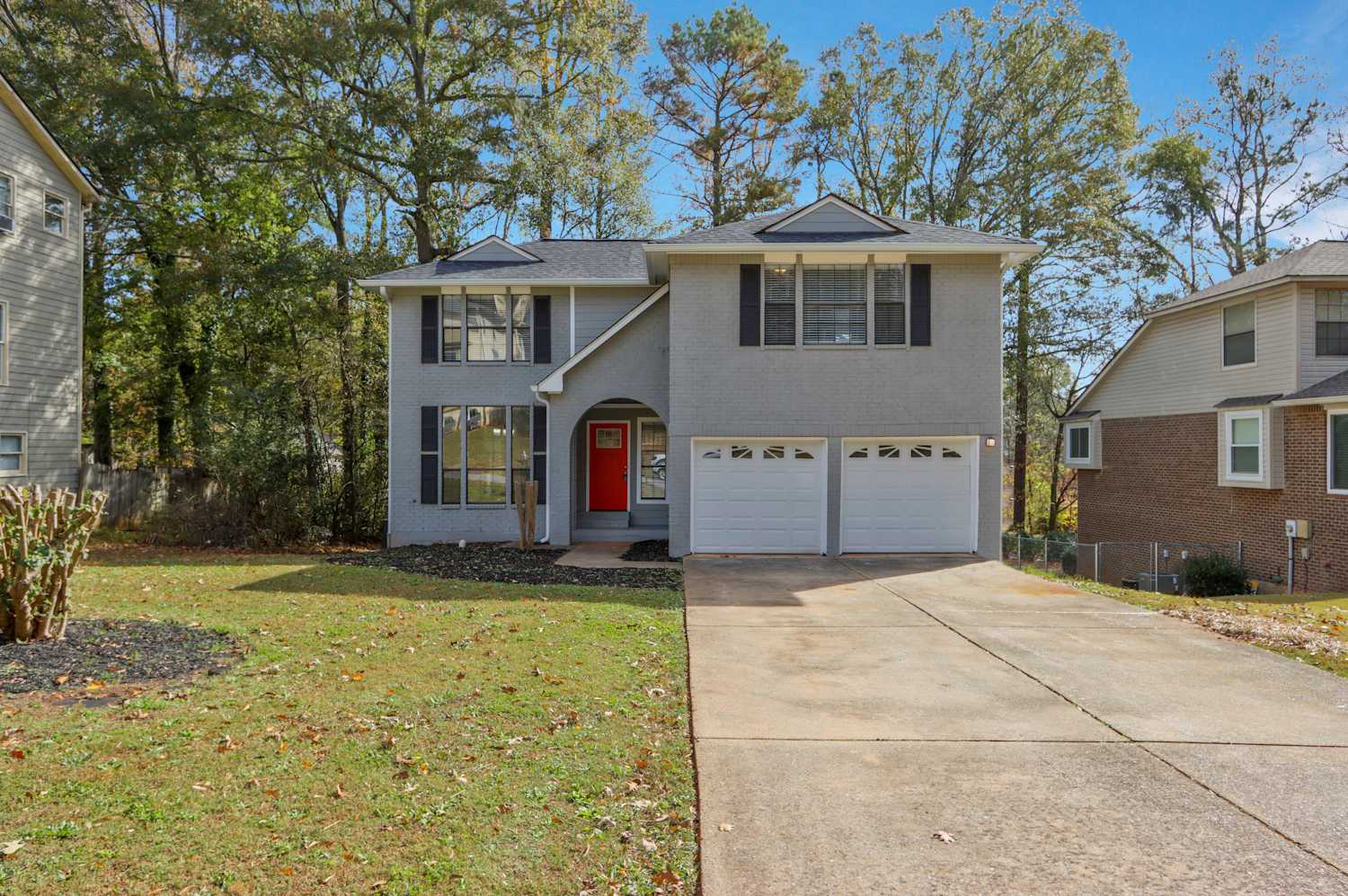 2120 Hunters Ridge Dr, Lawrenceville photo 1
