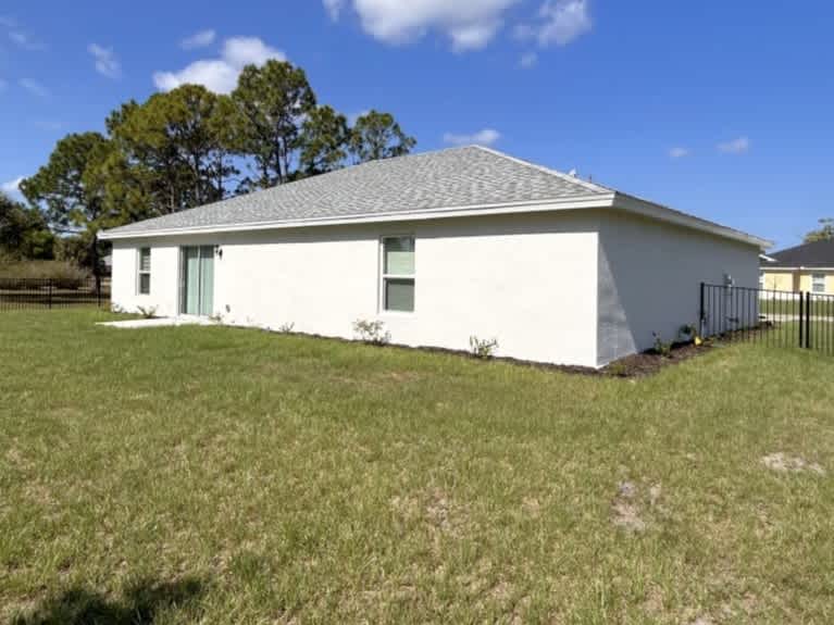21207 Berkshire Ave, Port Charlotte photo 20