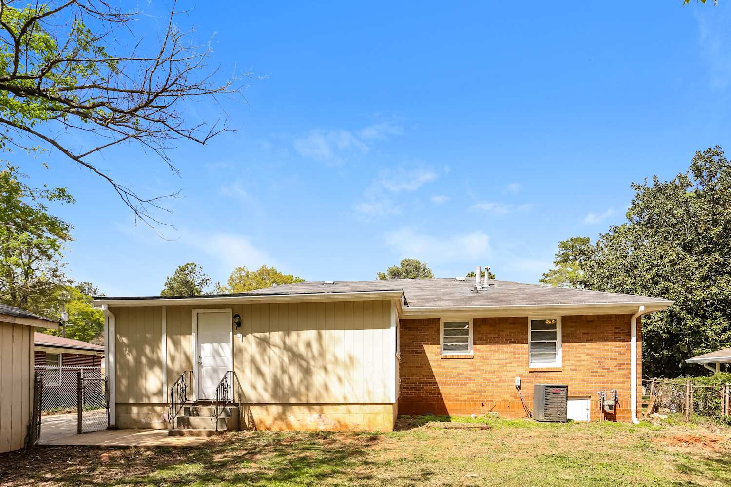 2121 Cherry Ln, Decatur photo 17