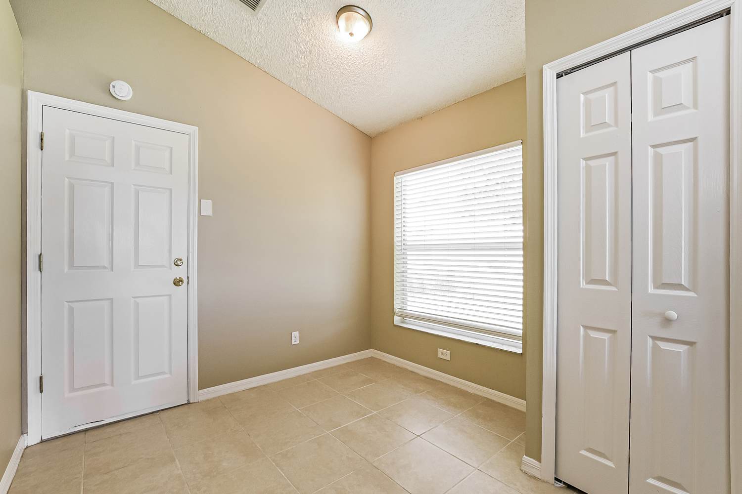 2126 Darlin Cir, Orlando photo 12