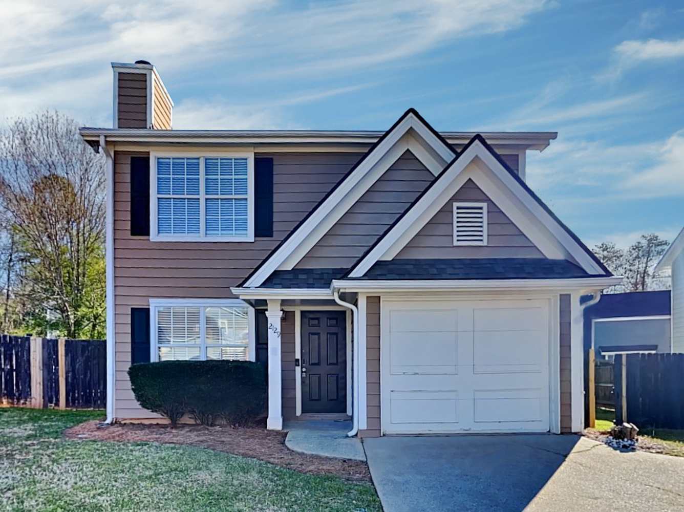 Front of 2129 Summer Wind Dr SW, Marietta, GA
