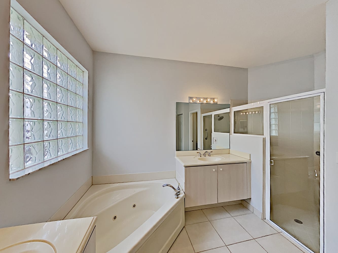 213 Palm Cir, Atlantis photo 17