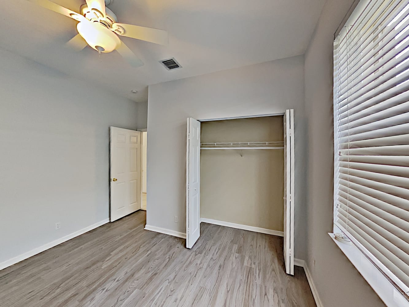 213 Palm Cir, Atlantis photo 11
