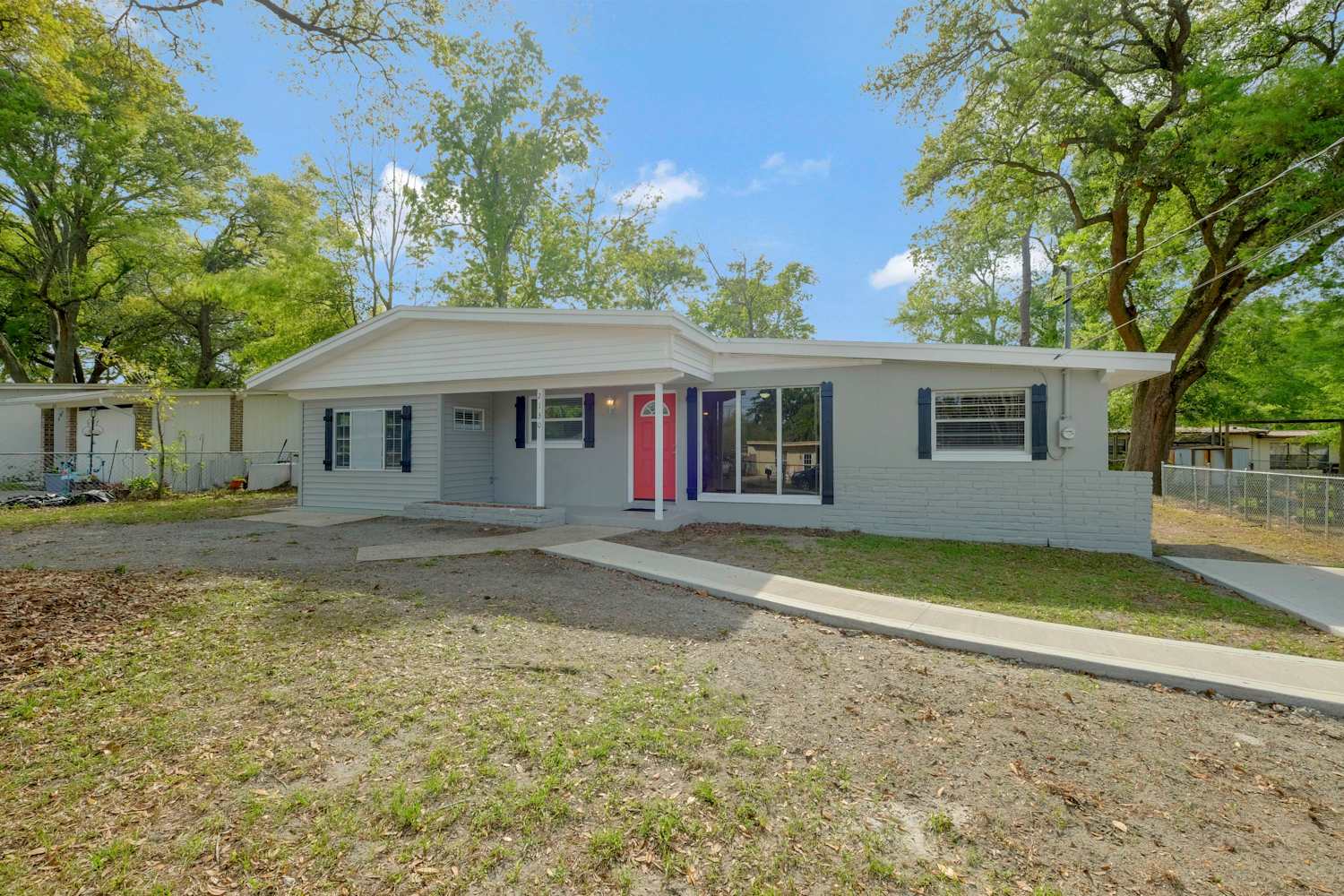 Front of 2130 Thiervy Dr, Jacksonville, FL